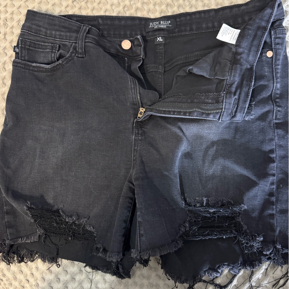 Judy blue black Jean shorts